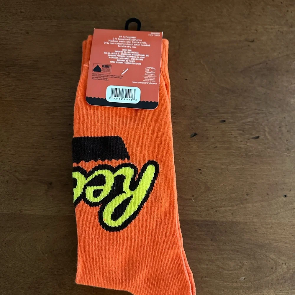 🌵3/$15 Reese’s spider scarey Halloween socks (see description)